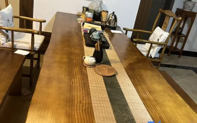 One Sleep One She B&B