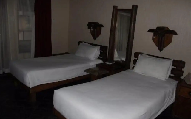 Tautona Lodge
