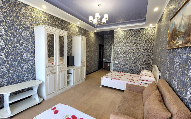 Yuzhnaya Rapsodiya Guesthouse