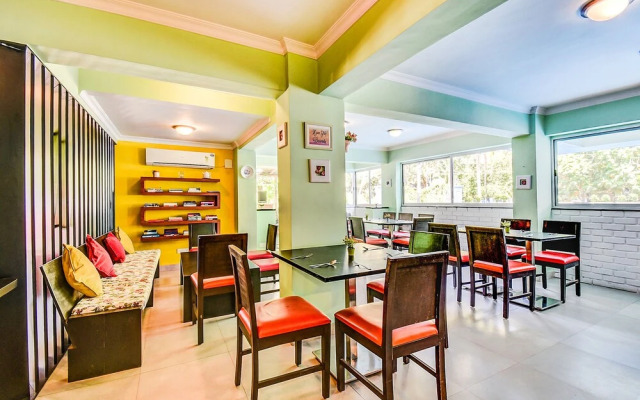 FabHotel Arotel Calangute Beach