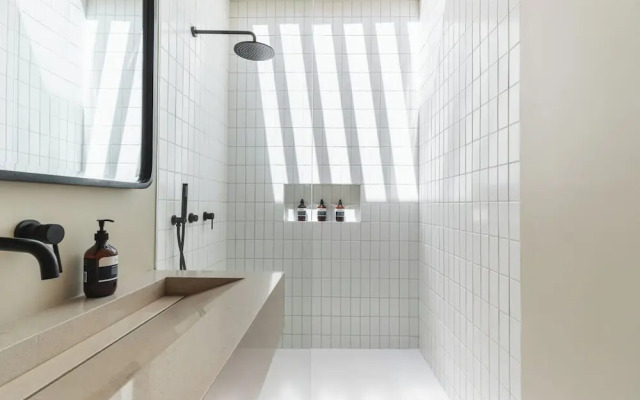 Surf Loft 1 by Alfred in Bali