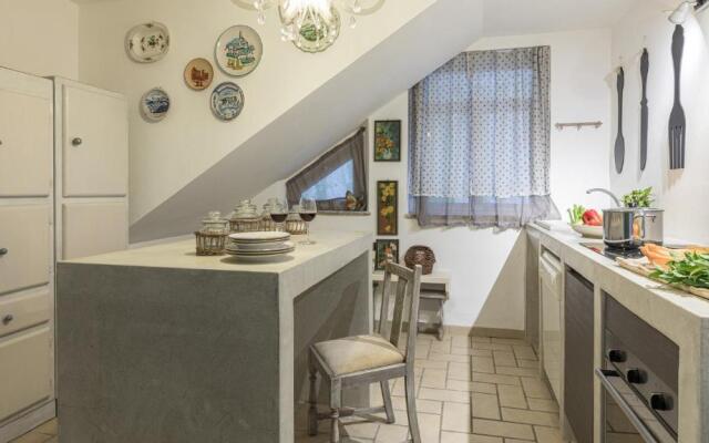 Casa delle Ginestre 8+2