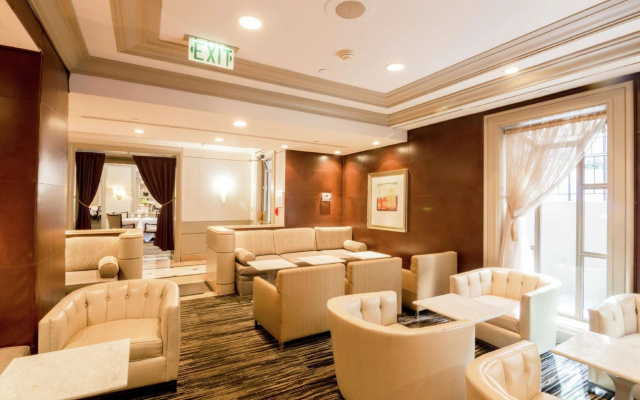 Hilton Checkers Los Angeles