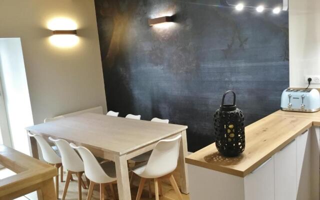 L'HIVERNET, grand Triplex neuf au cœur d'Embrun accès facile