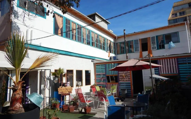 Street Garden Hostel