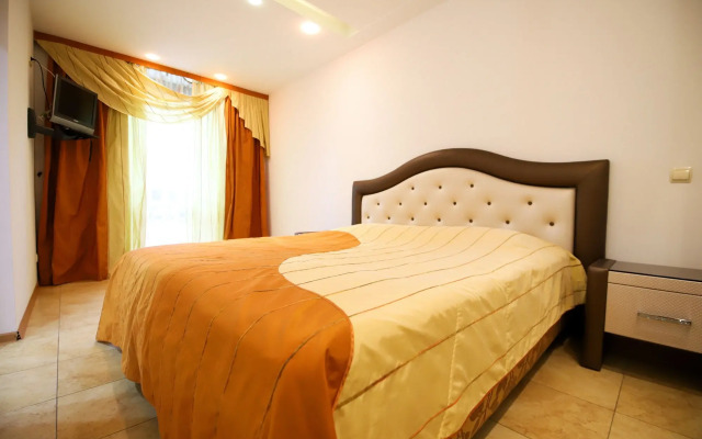 Prestige Hotel
