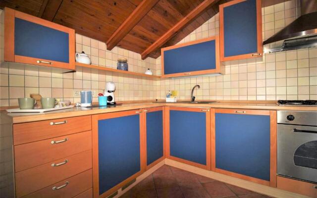 A Lovely Picture on the Lake