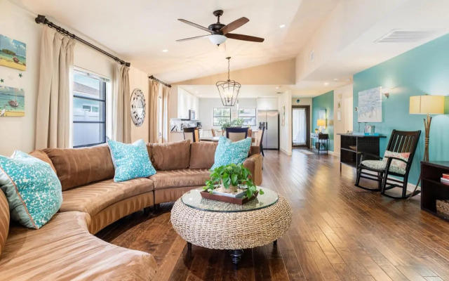 Private Pool + Sunroom Beach Escape at Manatee
