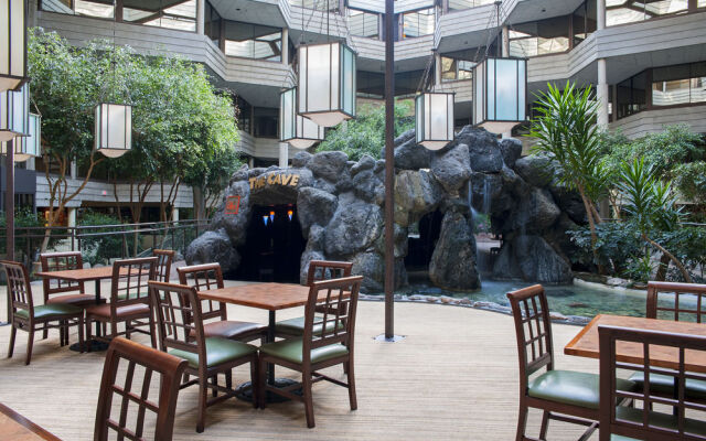 Hilton Chicago / Indian Lakes Resort