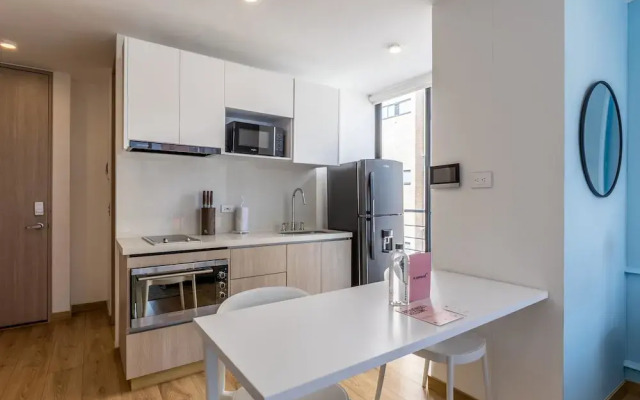 w Authentic Loft in Santa Ana