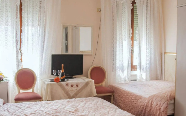 Hotel Villa Serena