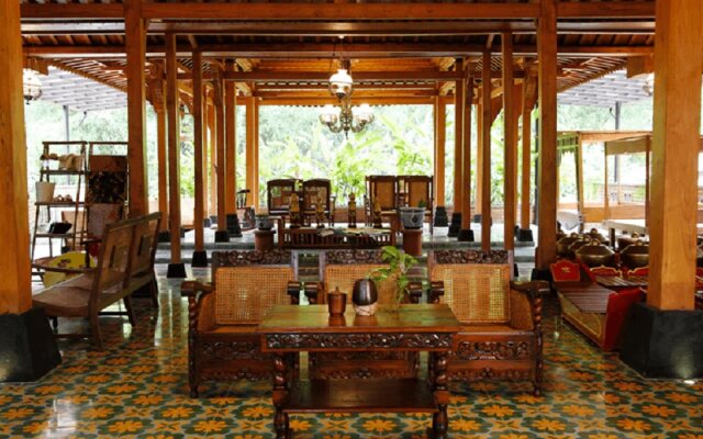 Joglo Mandapa Boutique Hotel & Resto