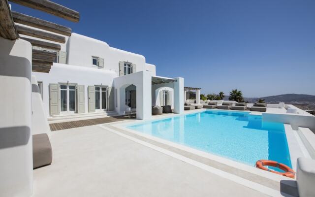 Villa Zircon