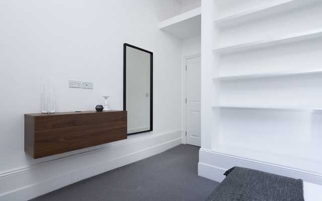 Stylish 1BR Flat in Paddington