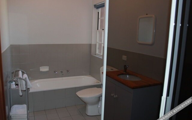 Adelaide Serviced Accommodation