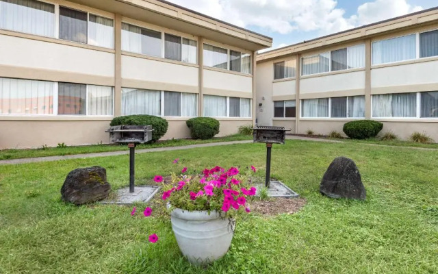 Quality Inn & Suites Vestal Binghamton