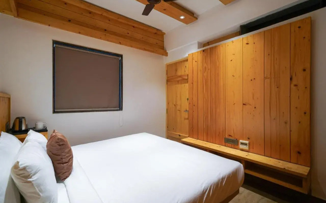 Open by Olive - Moka Hotel