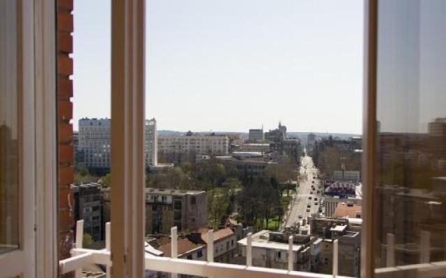 Sunny Apartment