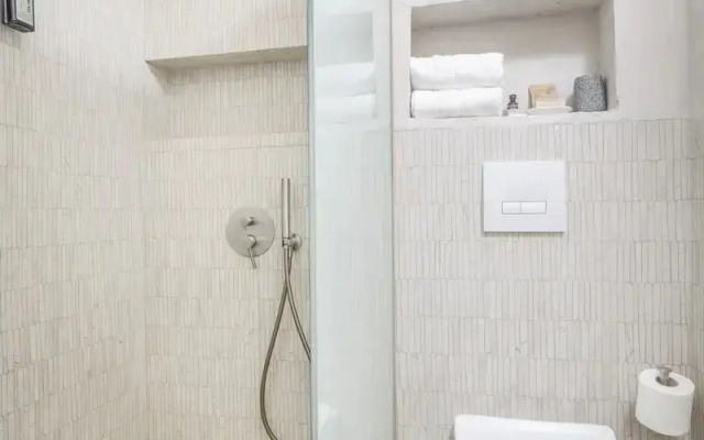 Nusa Suites & Villas