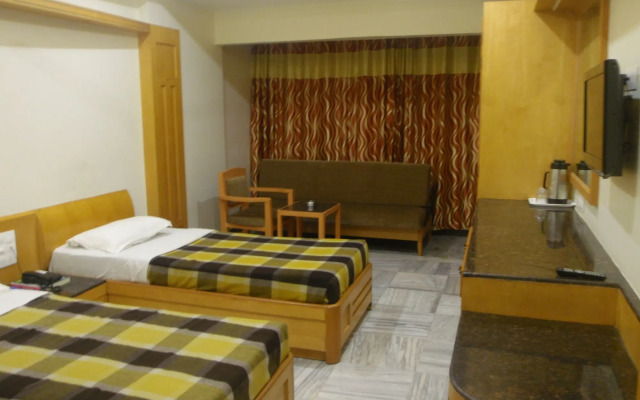 Hotel Supreme