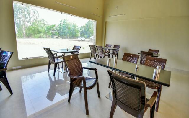OYO 13911 Shyam Sundri Resort