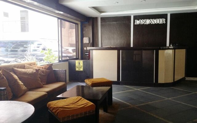 Lancaster Hotel