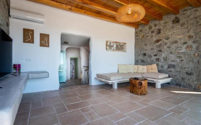 Petra Residence Mini Pool Spa