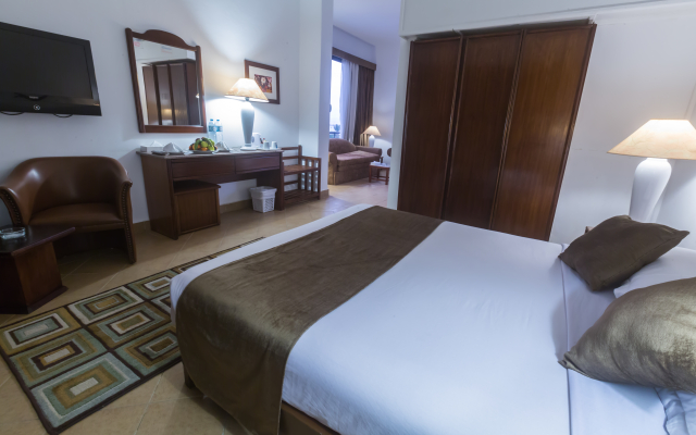 Marlin Inn Azur Resort