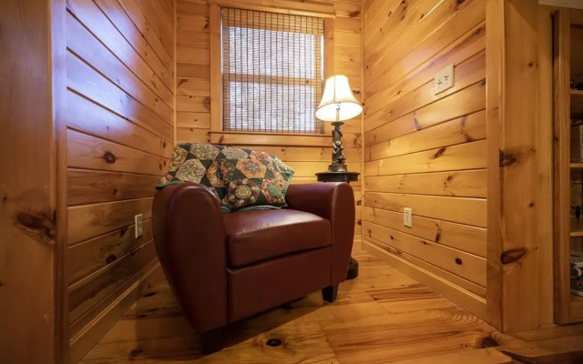 Chautauqua 2 Bedroom Cabin by Redawning