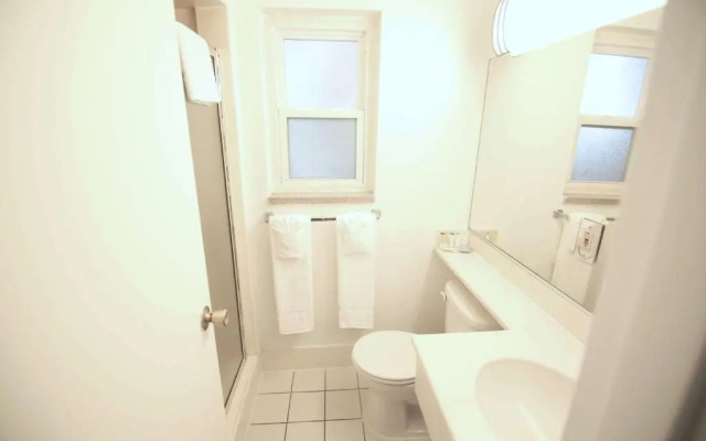 Travelodge Burbank-Glendale