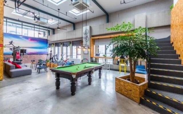 Designed LOFT Apts. for 4-person/traveller/Student
