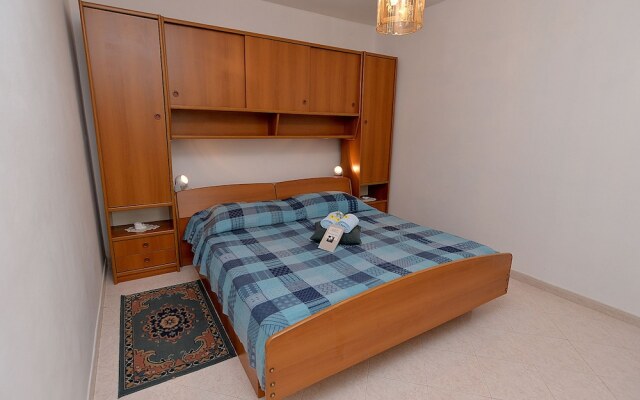 Apartment near the sea 650