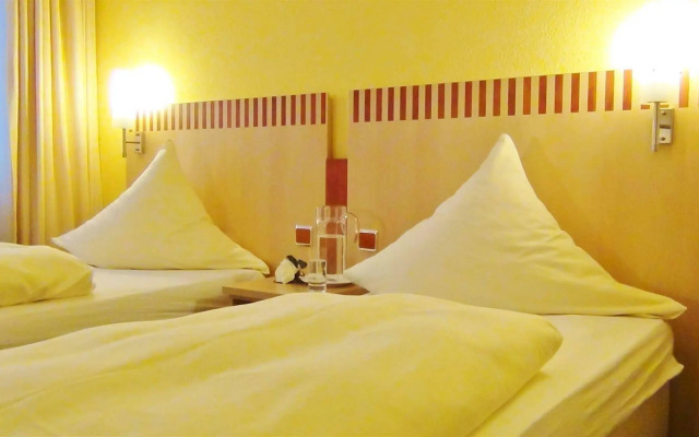 Bach Hotel