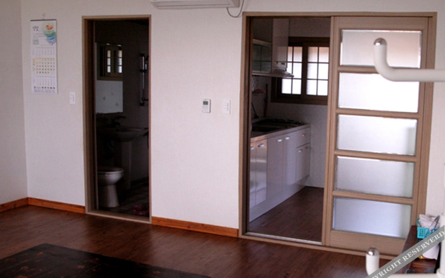Jeju Poyoyo Pension And Guest House