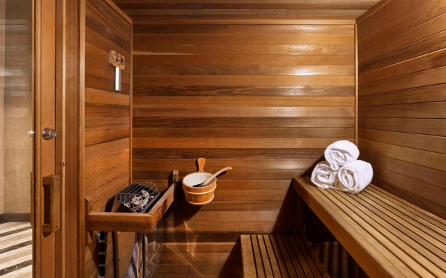 The Loom Hotel, Tapestry Collection by Hilton