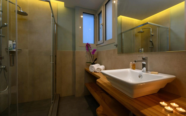 Tessera Villas Collection