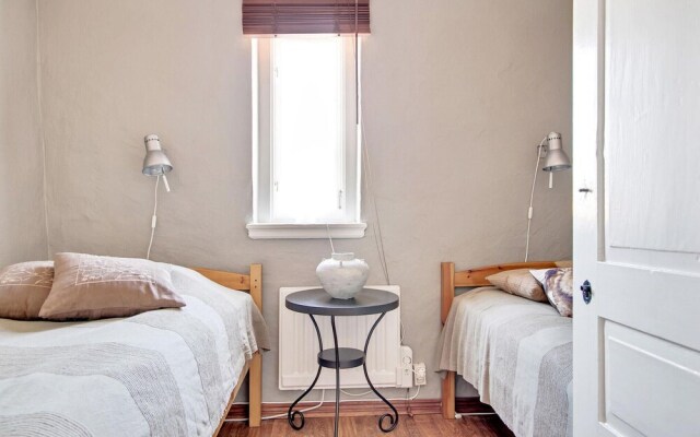 Nice Home in Jonstorp With 3 Bedrooms and Wifi