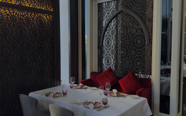 Radisson Collection Muscat, Hormuz Grand