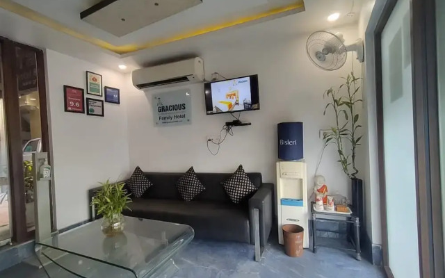 Gracious by Vishesh Hotels & Home Stay