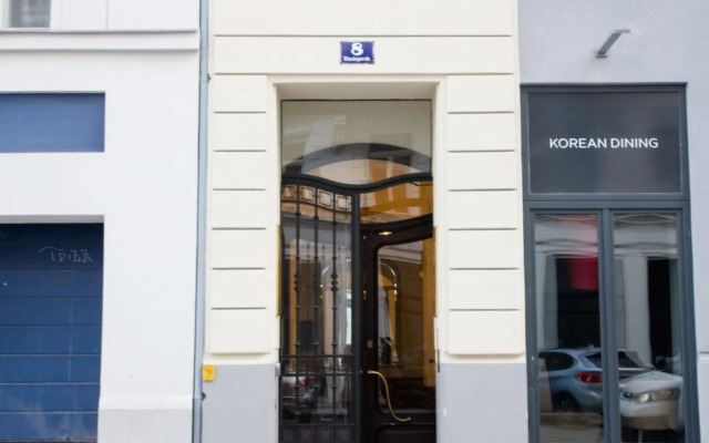 Studio Apartments Urania - Mai's Apartments