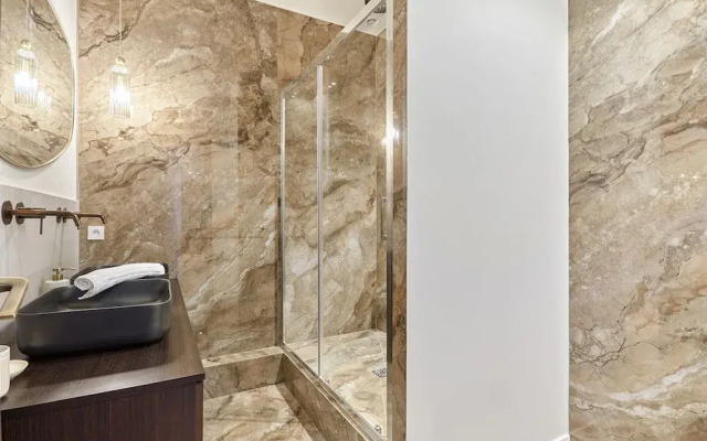 Exceptional 3 Bedrooms Apartment Heart of Paris