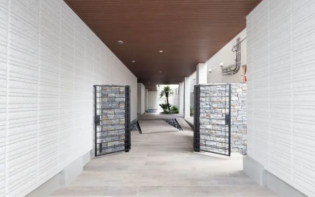 Pacific Coast Enoshima by Teranova