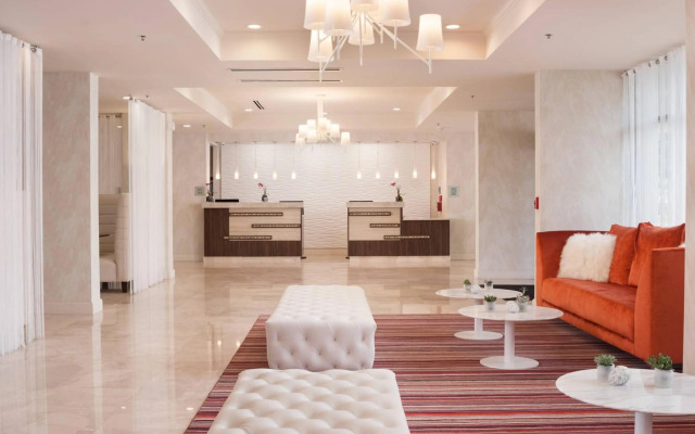 Delta Hotels by Marriott Orlando Lake Buena Vista