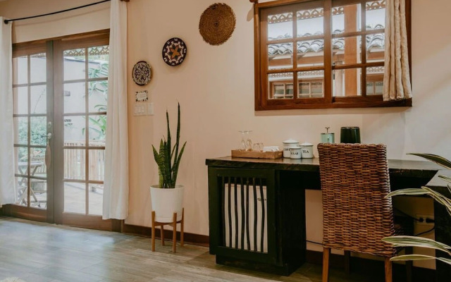 Sansara Surf and Yoga Resort - Retreat