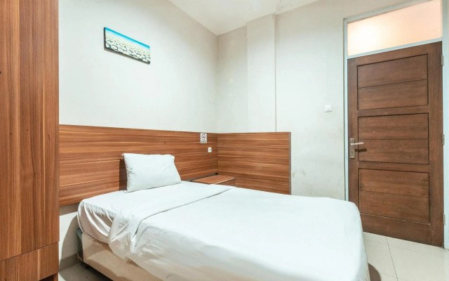 OYO 415 Kartini 8 Residence