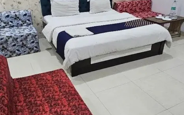 Goroomgo The Nine Hotel Mansarovar