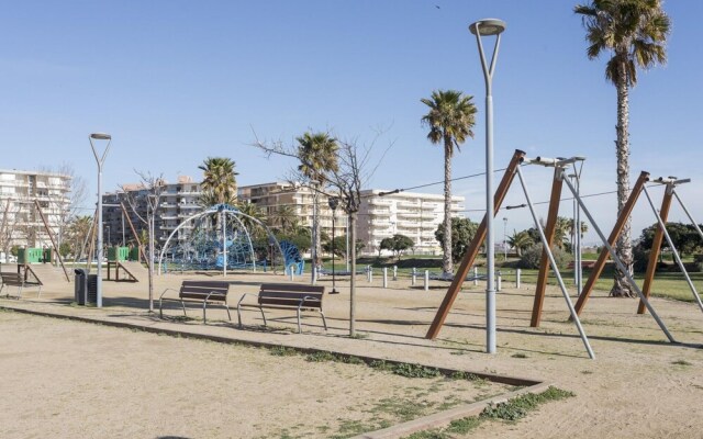 Simplistic Apartment in La Pineda near Sea