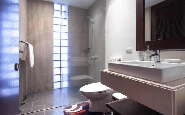 Bangtao Beach Garden by Rents In Phuket