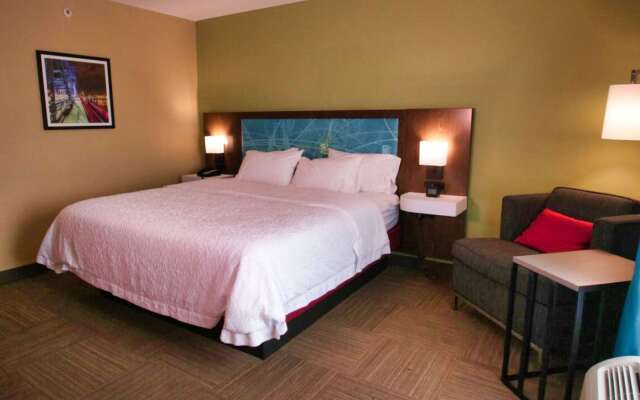 Hampton Inn & Suites Jacksonville - Beach Blvd/Mayo Clinic