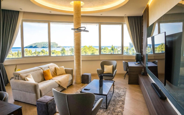 The Apartment - Luxury Stay Budva